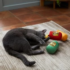 Frisco Fall Candles Plush Cat Toy With Catnip -Frisco 285643 PT3. AC SS1800 V1629725058